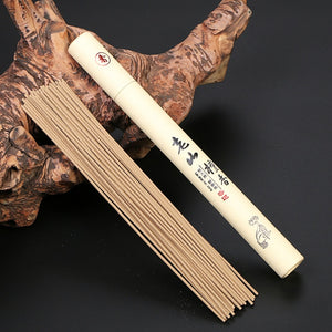 Bâtons d'encens traditionnel d'Asie